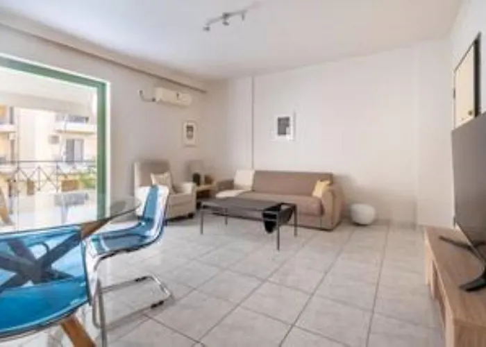 Athens Riviera Modern Apartment